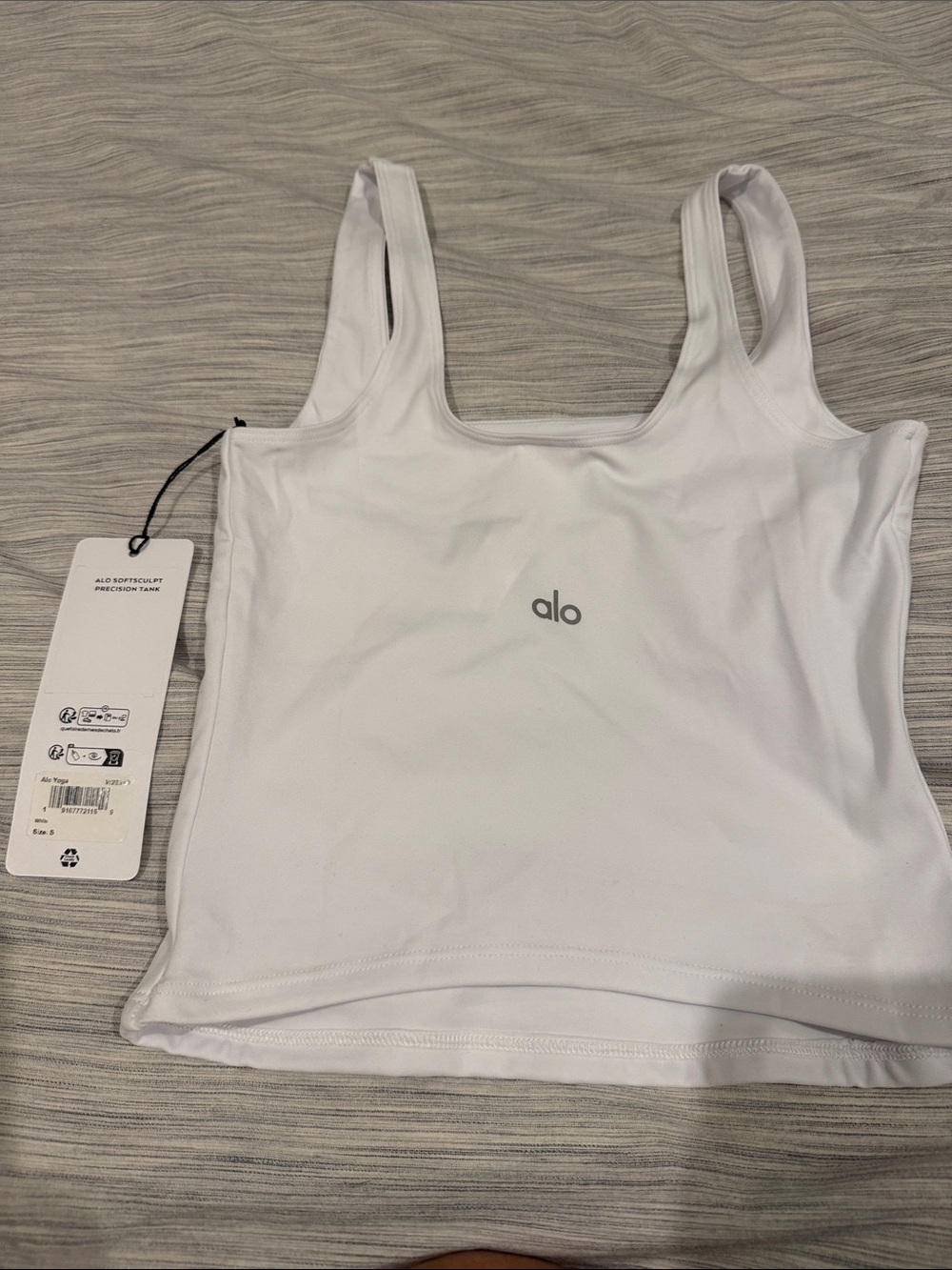 ALO Yoga White soft sculpt precision Scoop Tank with Center Logo on back